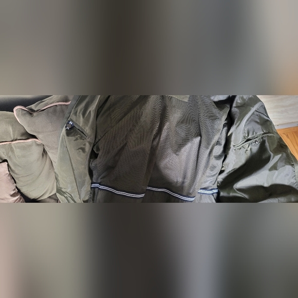 Men Jacket - Picture 8 of 8